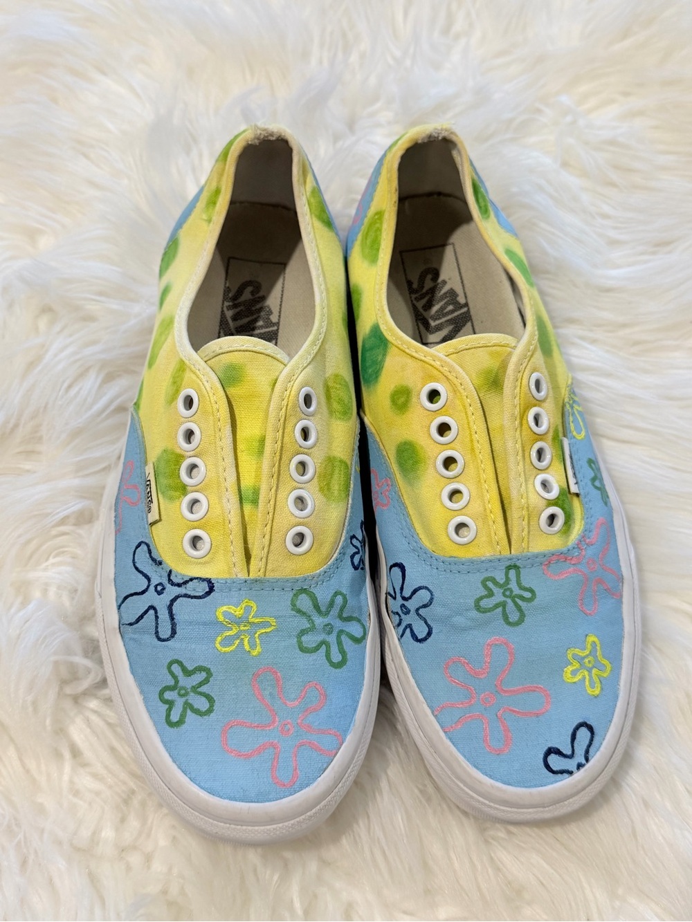 Vans Kids Slip-On Sneakers in Blue & Yellow SpongeBob custom made